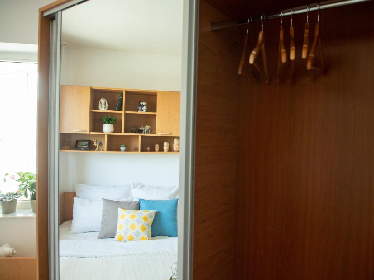 Marin Apartment Констанца Екстериор снимка