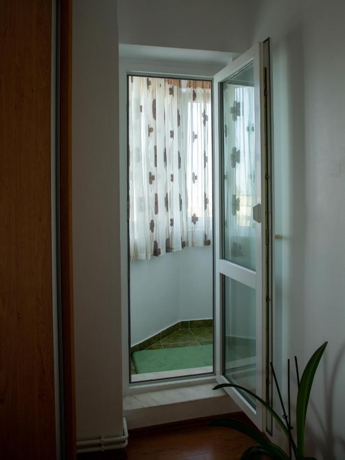 Marin Apartment Констанца Екстериор снимка